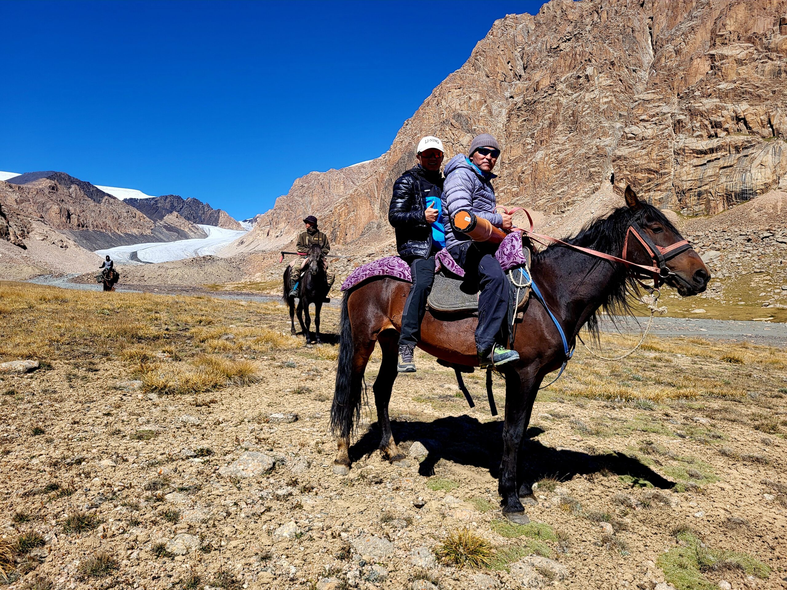 2025 RIVER PAMIR Highlight1